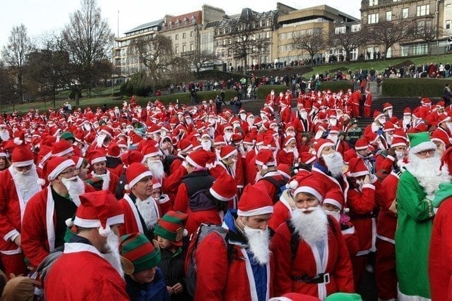 エジンバラサンタファンランアンドウォーク2019