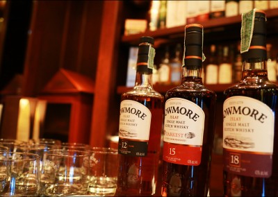 bowmore-886535 - Paeparadox via pixabay - Public Domain