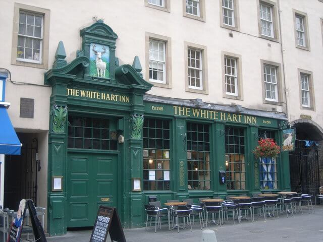 화이트 하트 인